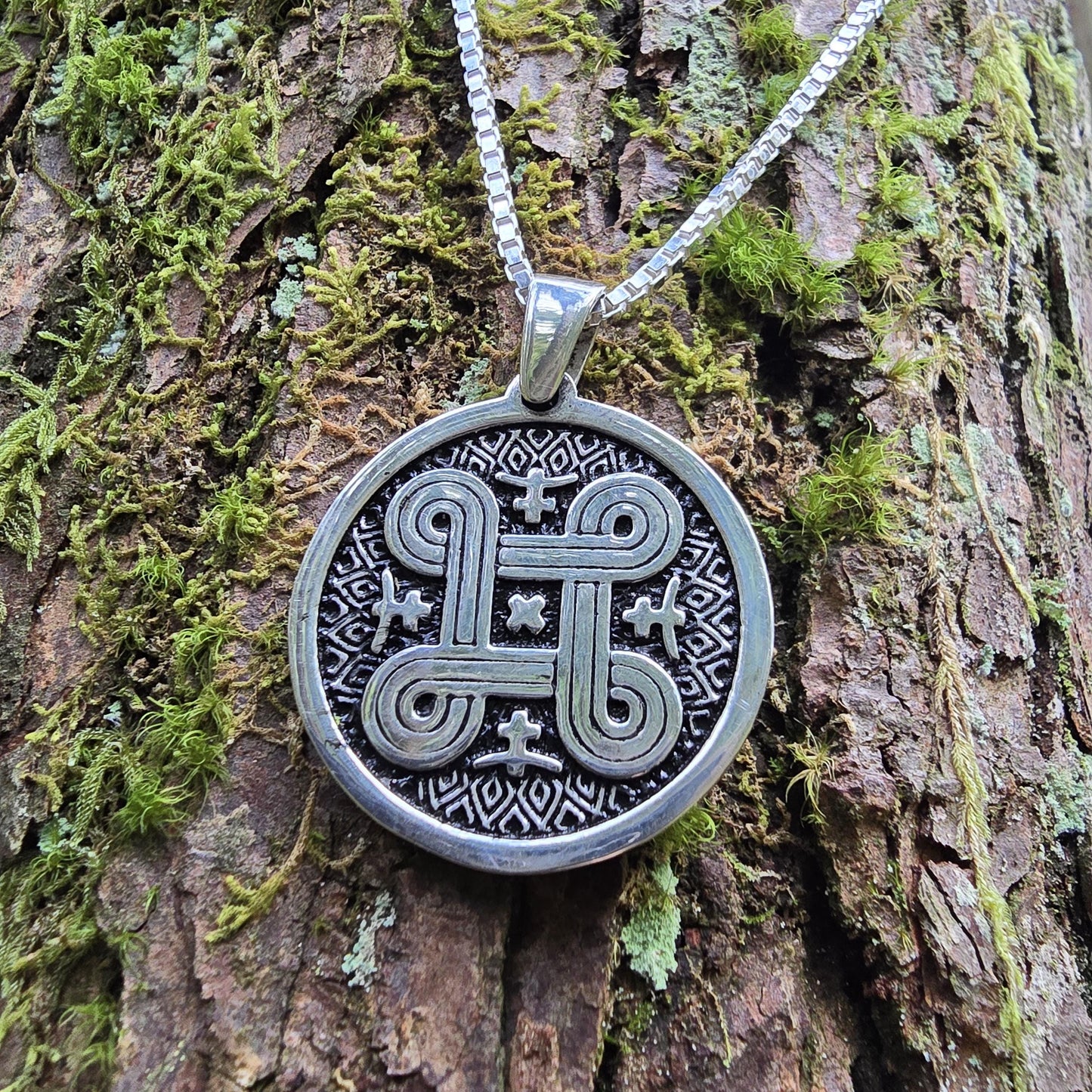 Sterling Silver Hannunvaakuna Pendant - Double Sided