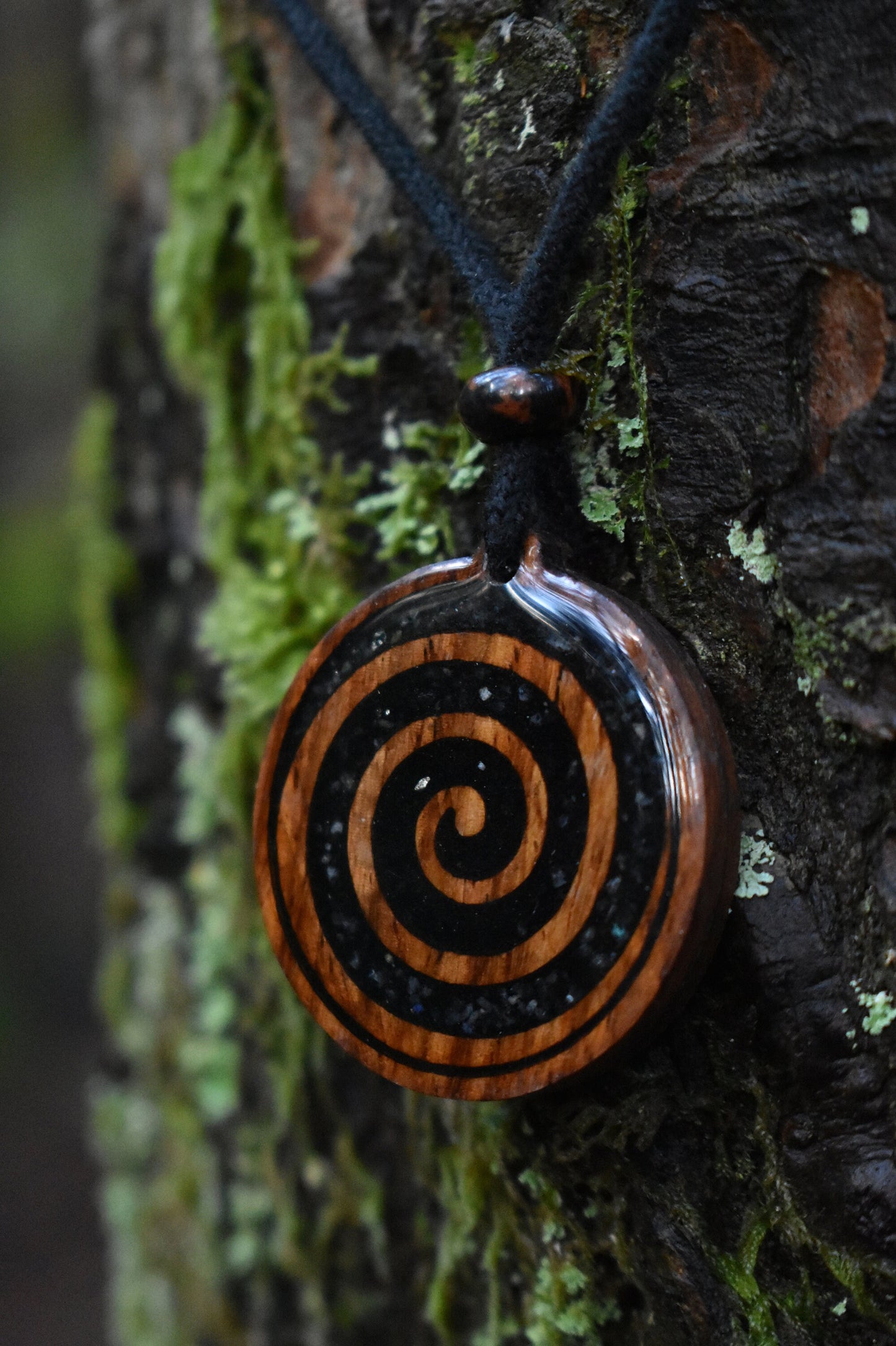 Black Tourmaline & Labradorite Celtic Spiral Wood Pendant - Necklace