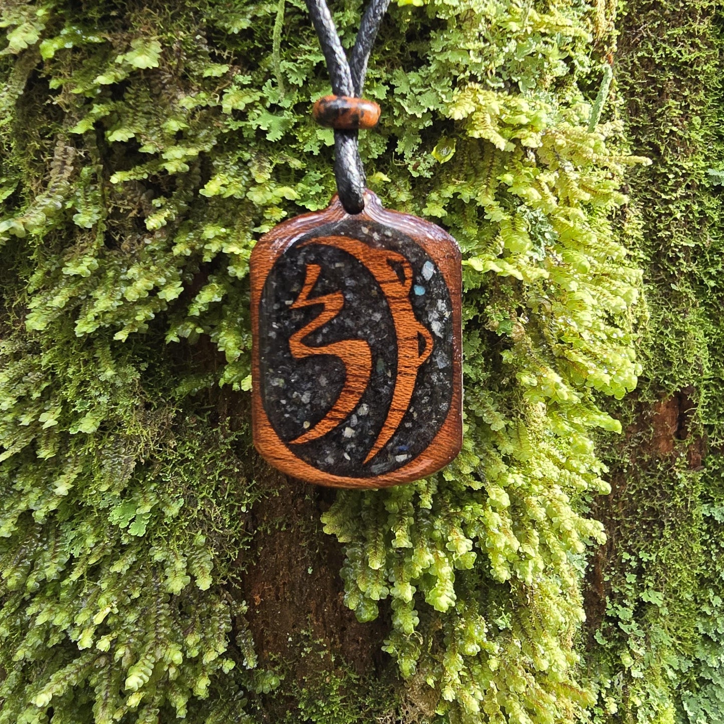 Sei He Ki Pendant - Necklace with Black tourmaline - Labradorite