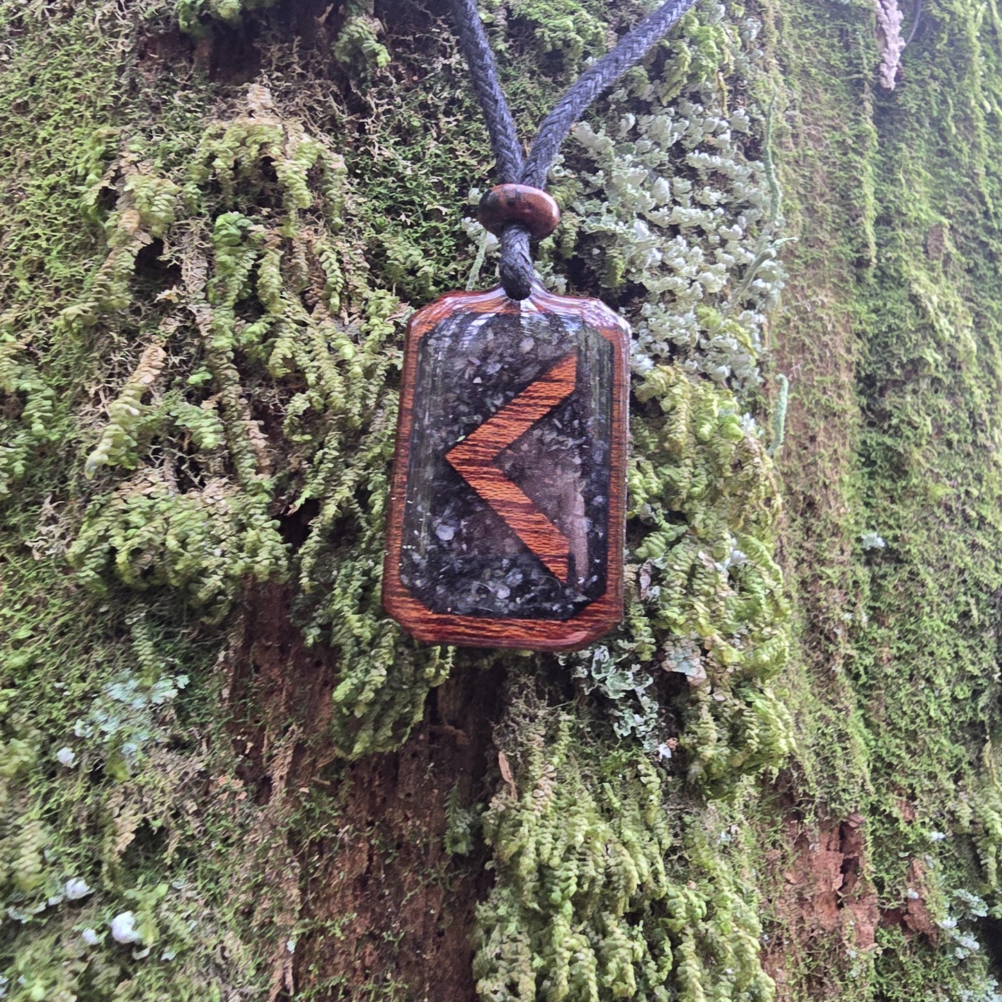 Kenaz Rune Pendant - Necklace with Black tourmaline - Labradorite