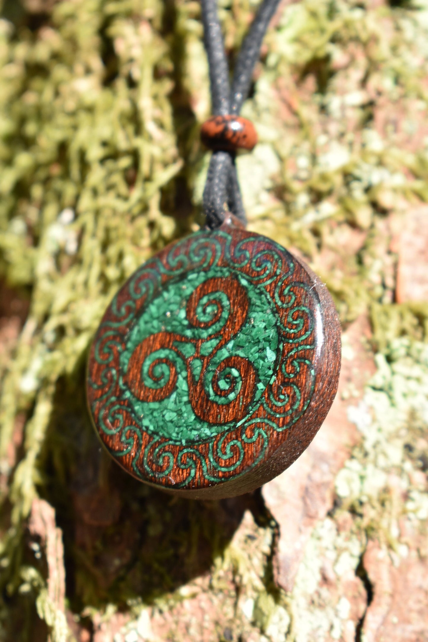Malachite Triskelion Wood Pendant - Necklace