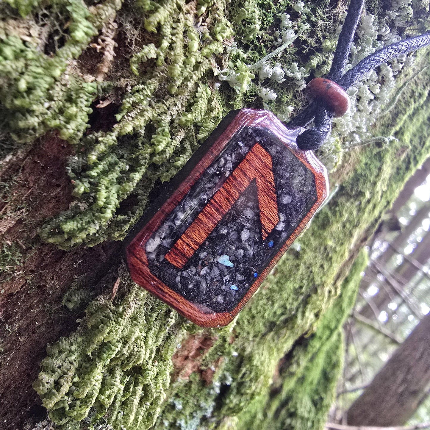 Laguz Rune Pendant - Necklace with Black tourmaline - Labradorite