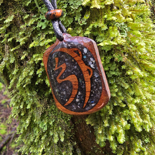 Sei He Ki  Pendant - Necklace with Black tourmaline - Labradorite