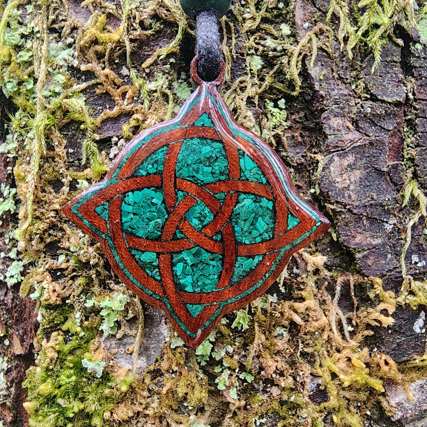 Witches Knot with Malachite - Wood Pendant - Necklace