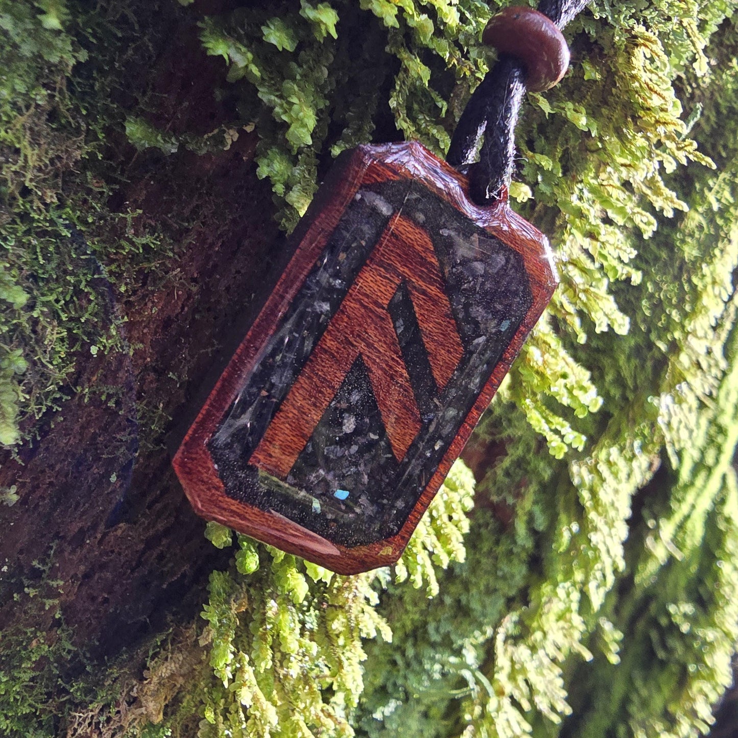 Ansuz Rune Pendant - Necklace with Black tourmaline - Labradorite
