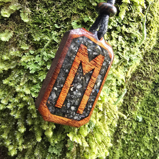 Ehwaz Rune Pendant - Necklace with Black tourmaline - Labradorite