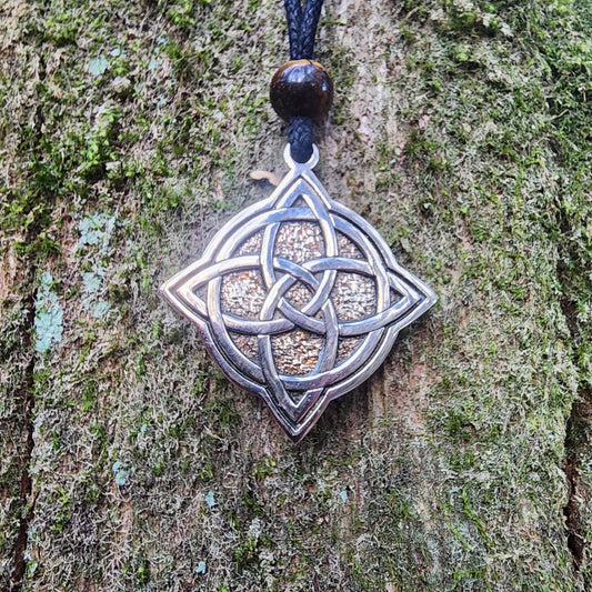 Bronze Witches Knot Pendant - Double Sided