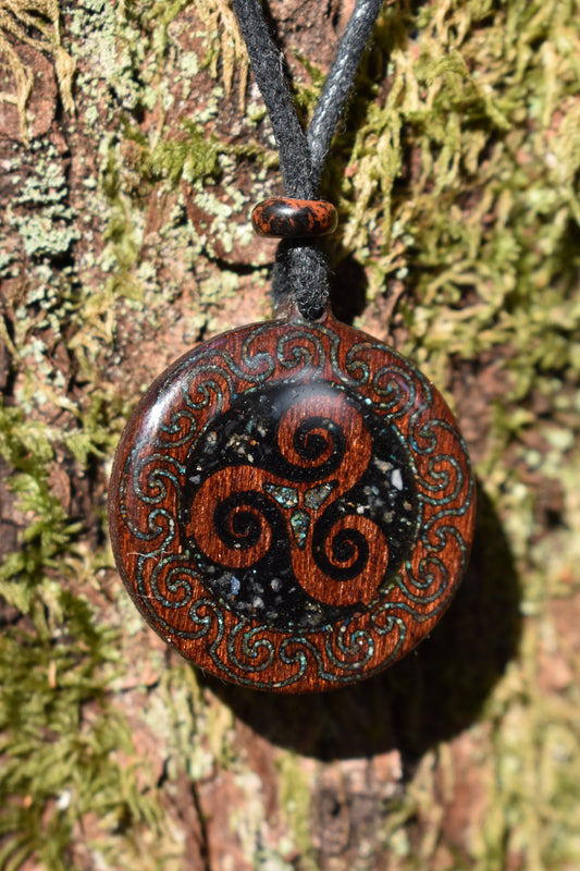 Black Tourmaline & Labradorite Triskelion Wood Pendant - Necklace