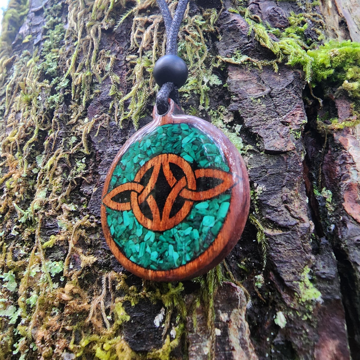 Serch Bythol (Eternal Love) with Malachite - Black Tourmaline