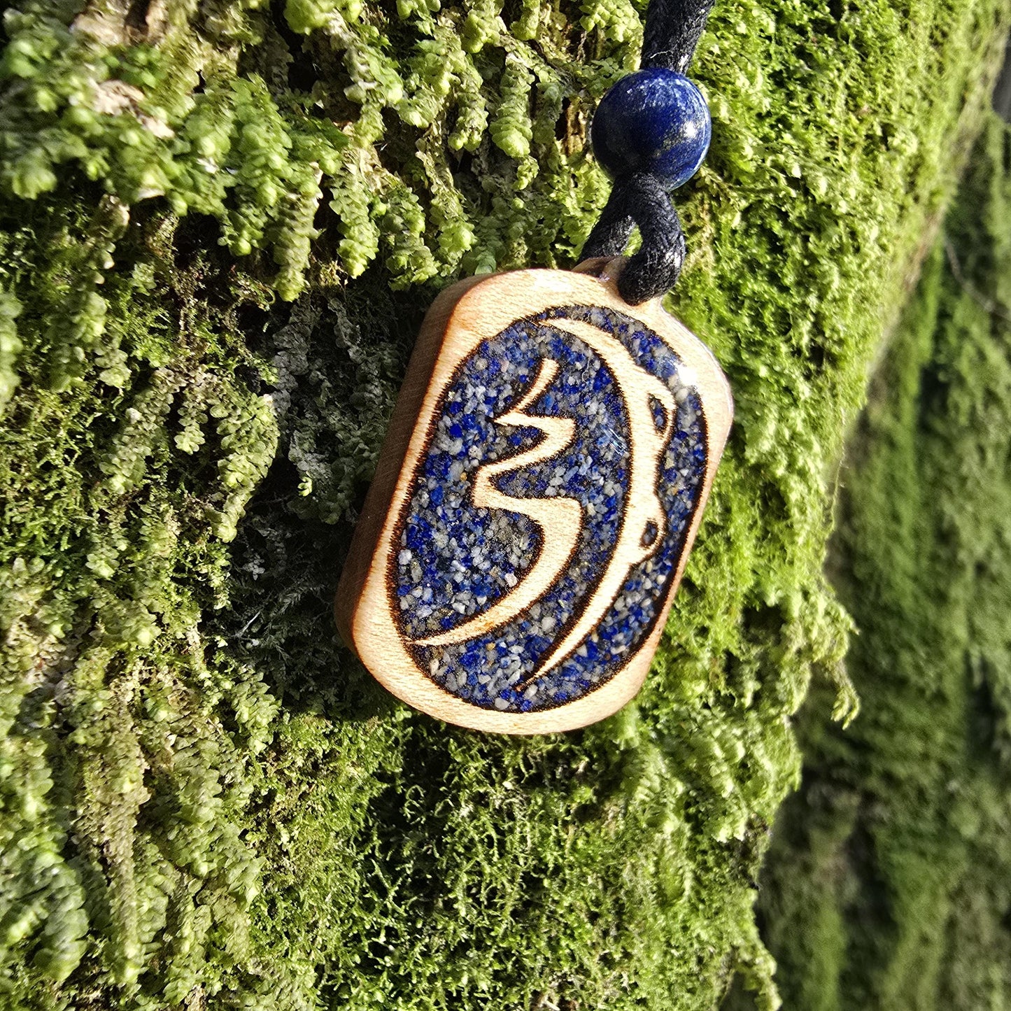 Sei He Ki  Pendant - Necklace with Lapis Lazuli