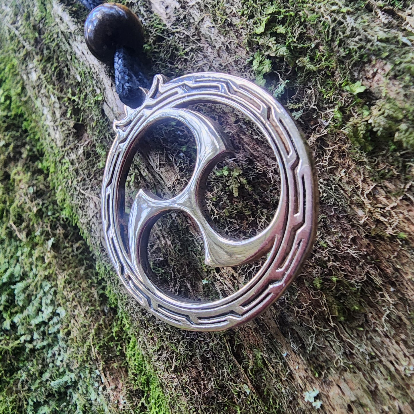Bronze Mitsudomoe Pendant