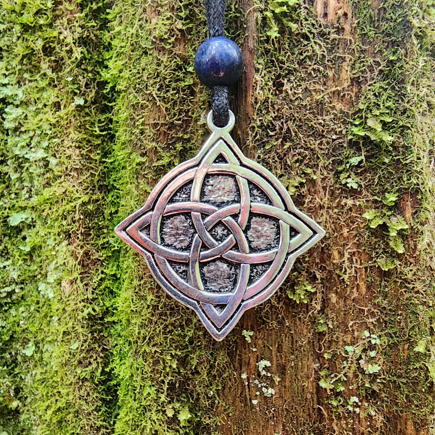 Sterling Silver Witches Knot Pendant - Double Sided